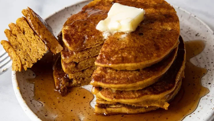 Simple and Delicious Pumpkin Pancakes Recipe for Beginners