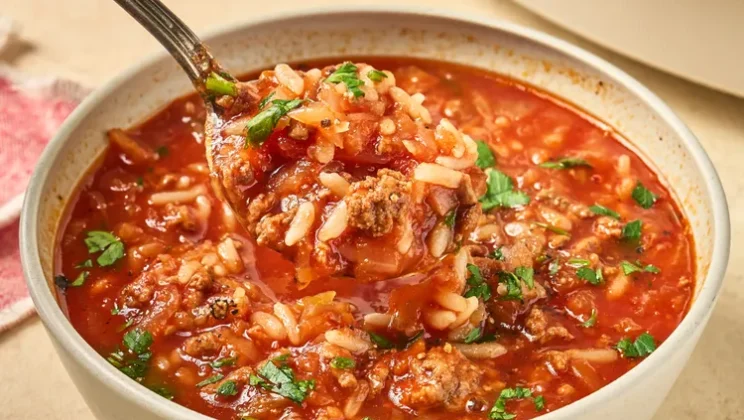 Crockpot Cabbage Roll Soup Recipe — Quick and Easy Homemade Snack